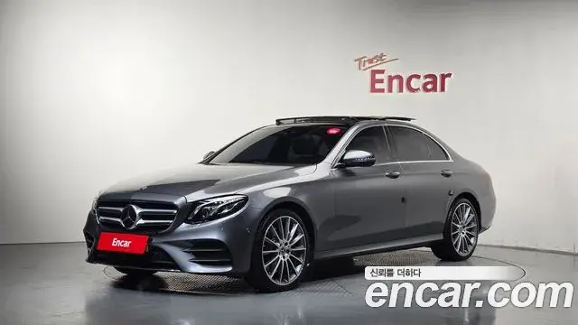 Mercedes-Benz E-Class 2019 — Фото 1/20