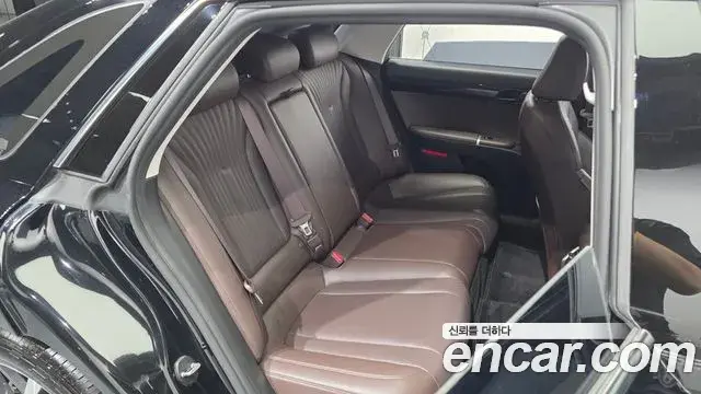 Hyundai Grandeur 2023 — Фото 12/20