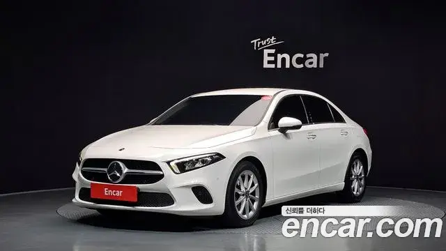 Mercedes-Benz A-Class 2020 — Фото 1/20