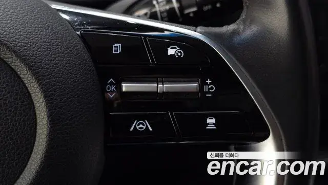 Hyundai Staria 2021 — Фото 17/20