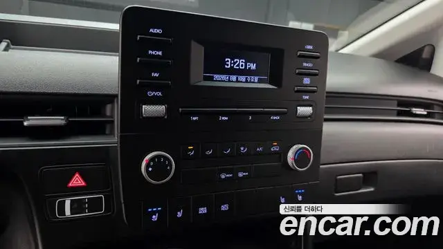 Hyundai Staria 2023 — Фото 14/20