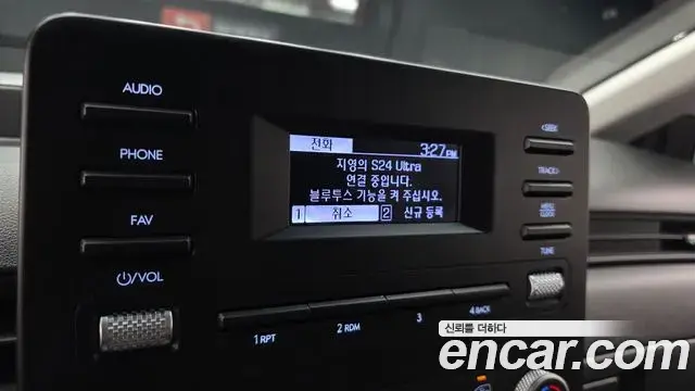 Hyundai Staria 2023 — Фото 16/20
