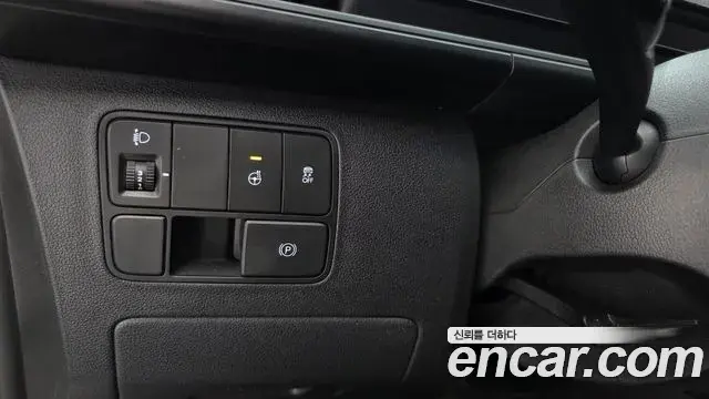 Hyundai Staria 2023 — Фото 20/20