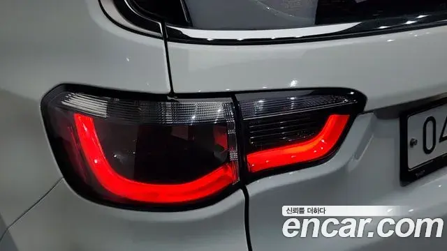 Jeep Compass 2019 — Şəkil 17/32