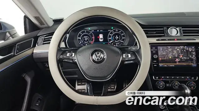 Volkswagen Arteon 2019 — Photo 27/34