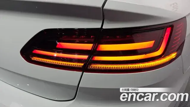 Volkswagen Arteon 2019 — Photo 7/34