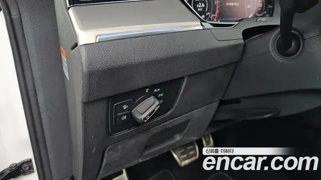 Volkswagen Arteon 2019 — Photo 31/34