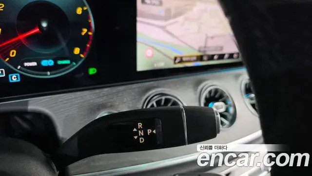 Mercedes-Benz E-Class 2020 — Фото 9/20