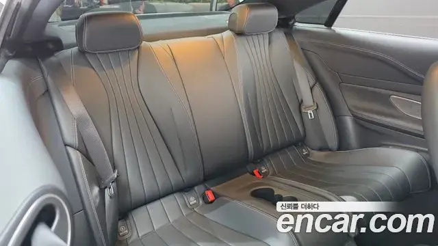 Mercedes-Benz E-Class 2020 — Фото 11/20