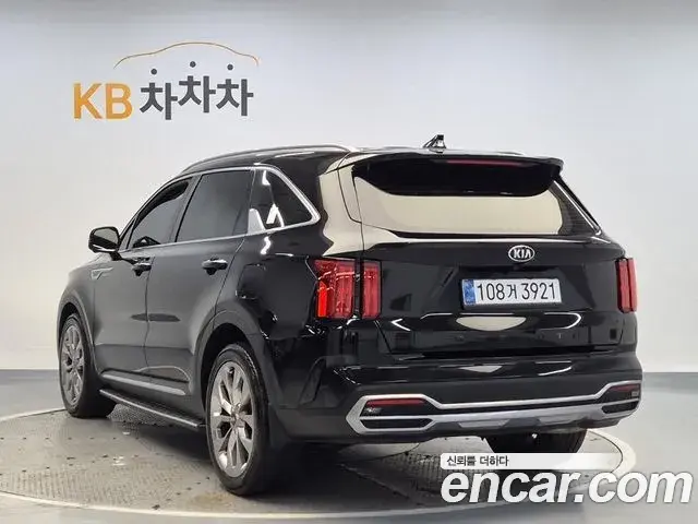 Kia Sorento 2021 — Photo 12/18