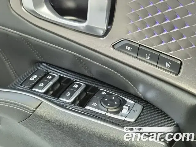 Kia Sorento 2021 — Photo 8/18