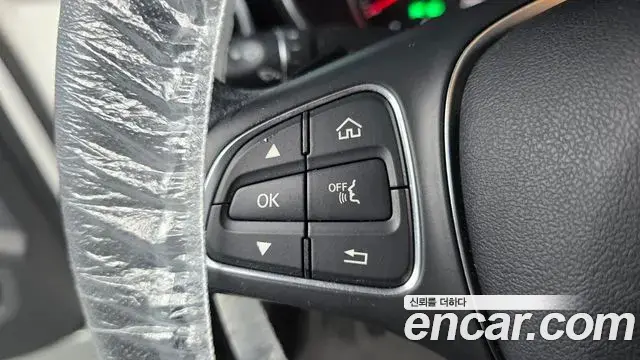 Mercedes-Benz C-Class 2018 — Фото 17/20