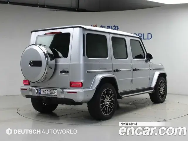 Mercedes-Benz G-Class 2023 — Фото 2/20