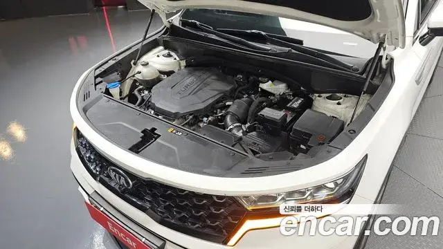 Kia Sorento 2020 — Фото 6/20