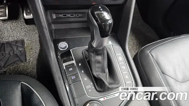 Volkswagen Tiguan 2020 — ფოტო 3/35