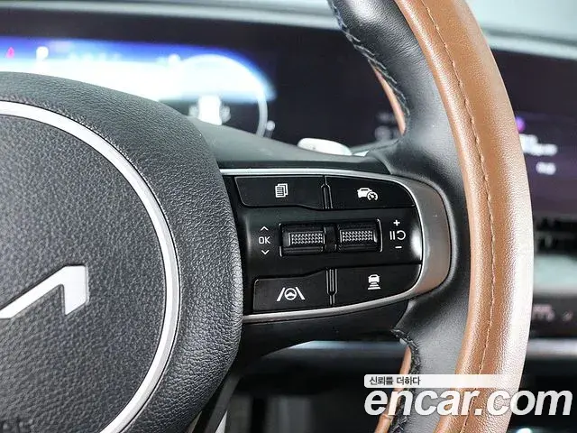 Kia Sportage 2024 — Фото 16/20