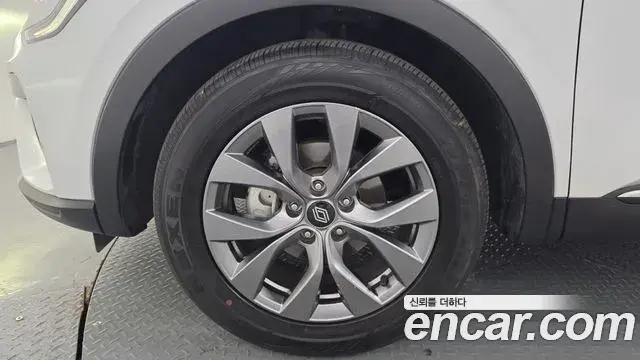 Renault Samsung Arkana 2025 — Şəkil 16/33