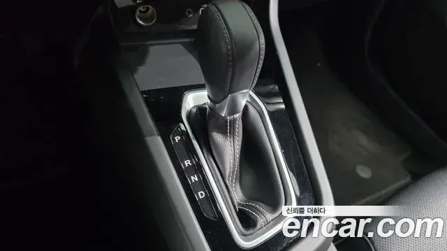 Renault Samsung Arkana 2025 — Şəkil 29/33