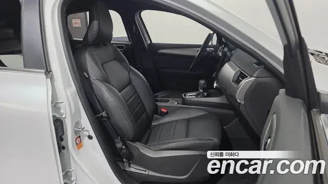 Renault Samsung Arkana 2025 — Şəkil 28/33