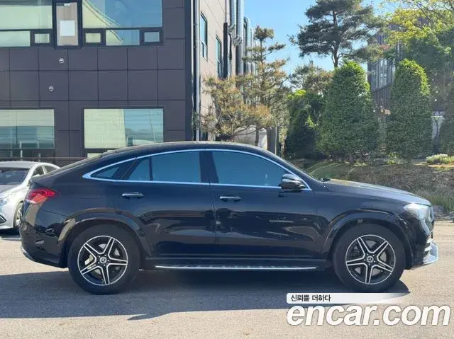 Mercedes-Benz GLE-Class 2021 — Фото 5/12