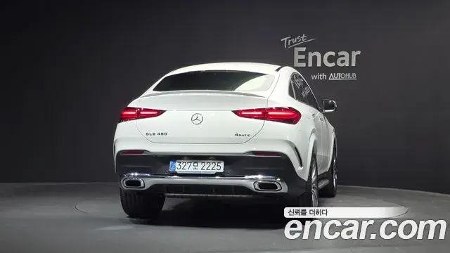 Mercedes-Benz GLE-Class 2025 — Фото 4/20