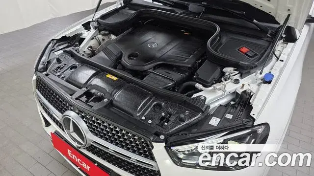 Mercedes-Benz GLE-Class 2025 — Фото 6/20