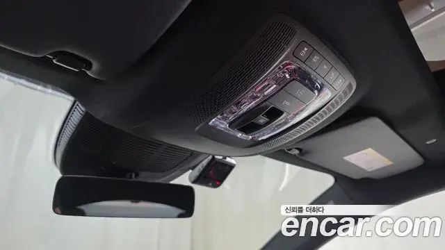 Mercedes-Benz GLE-Class 2025 — Фото 19/20