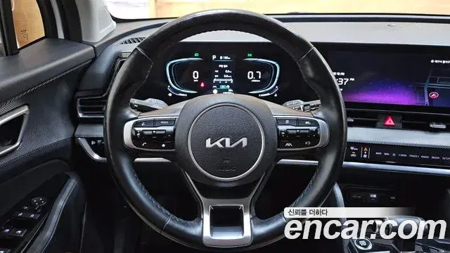 Kia Sportage 2021 — Фото 13/20