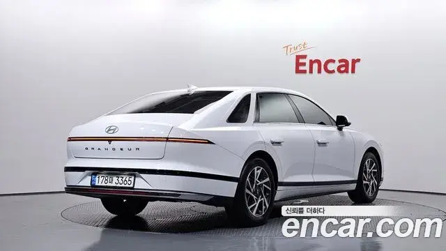 Hyundai Grandeur 2023 — Фото 2/20