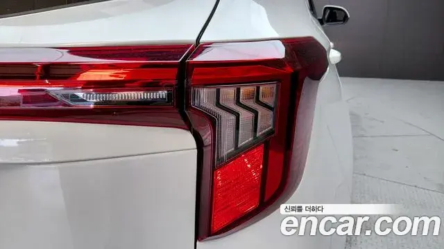 Kia Seltos 2023 — Photo 5/29