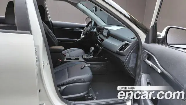 Kia Seltos 2023 — Photo 4/29