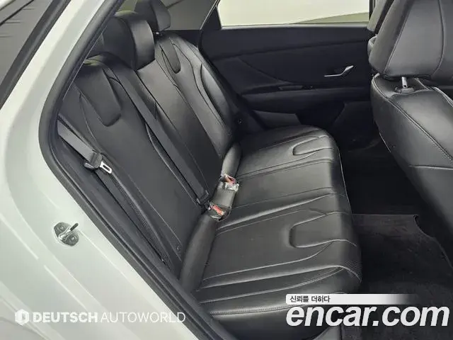 Hyundai Avante 2023 — Фото 17/20