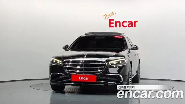 Mercedes-Benz S-Class 2022 — ფოტო 27/34