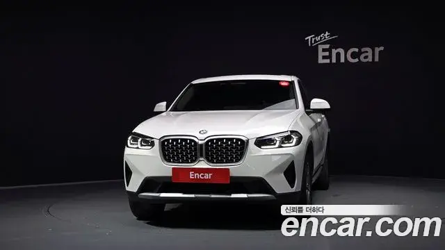BMW X4 2022 — Фото 2/20