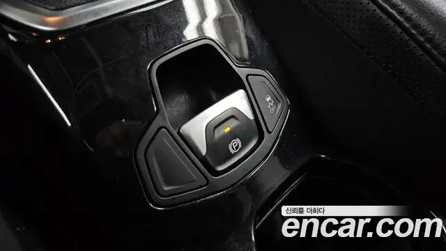 Jeep Renegade 2021 — Şəkil 33/33