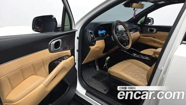 Kia Sorento 2021 — Фото 10/20