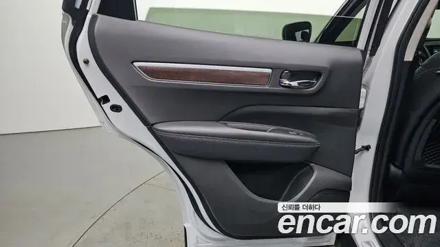 Renault Samsung QM6 2020 — ფოტო 19/35