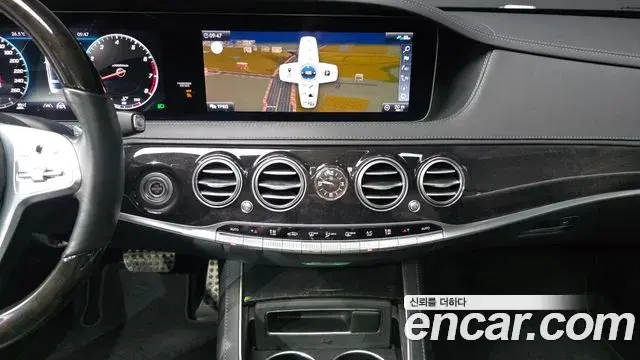 Mercedes-Benz S-Class 2020 — Фото 15/20
