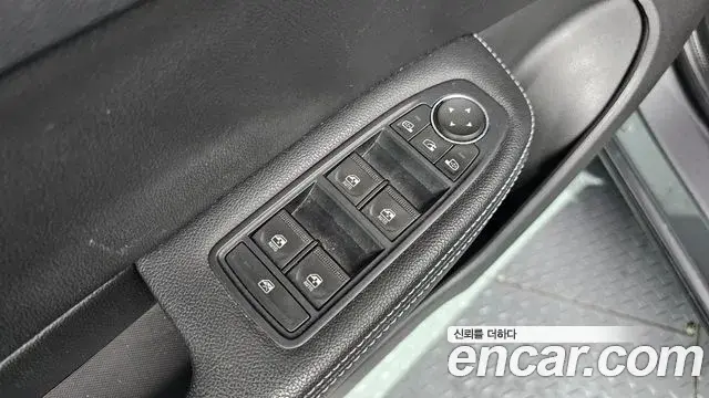 Renault Samsung XM3 2020 — ფოტო 2/32