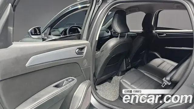 Renault Samsung XM3 2020 — ფოტო 11/32