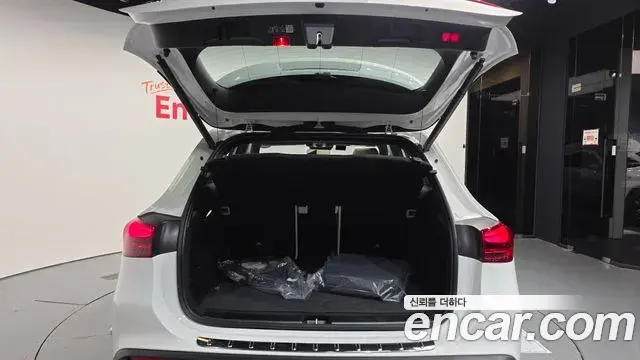 Mercedes-Benz EQA 2025 — Şəkil 30/31