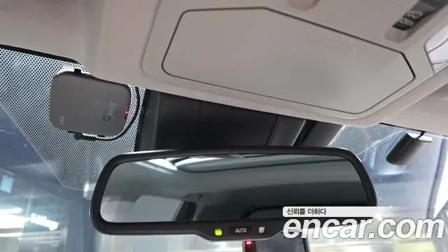 Toyota RAV4 2019 — Photo 11/20