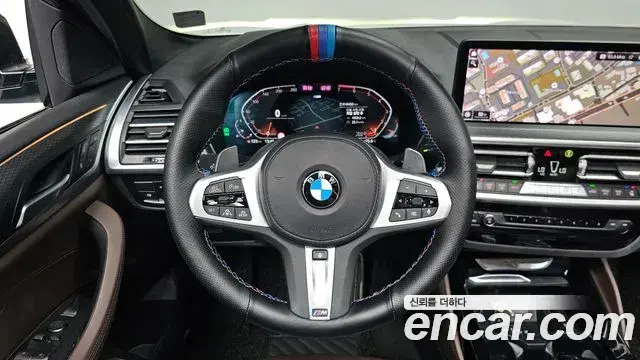 BMW X4 2021 — Фото 13/20