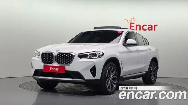 BMW X4 2025 — Фото 1/20