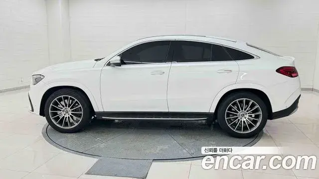 Mercedes-Benz GLE-Class 2025 — Фото 1/20