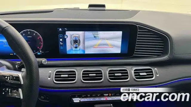 Mercedes-Benz GLE-Class 2025 — Фото 15/20