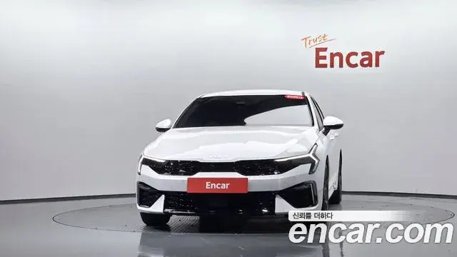 Kia K5 2025 — Şəkil 3/31