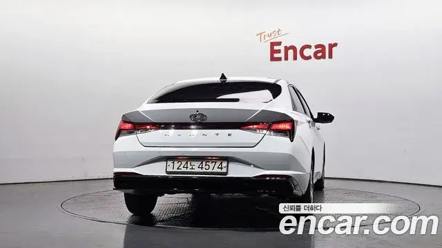 Hyundai Avante 2022 — Фото 4/20