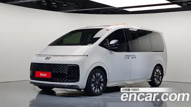Hyundai Staria 2022 — Şəkil 1/20