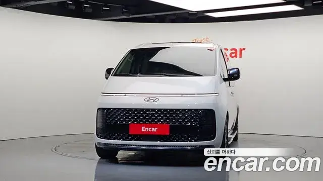 Hyundai Staria 2022 — Şəkil 3/20